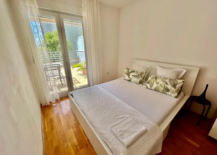 Summertime Beach Apt Апартаменты Сплит