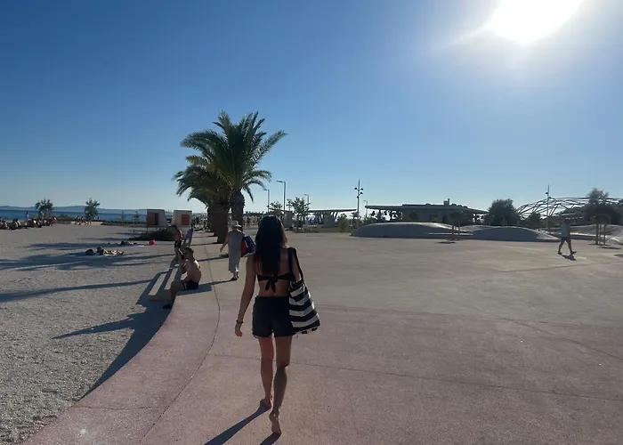 Summertime Beach Apt Апартаменты Сплит